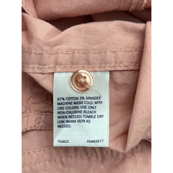 Fitted Pink Button Down Blouse Long Sleeve size MEDIUM Stretchy Preppy - Picture 2 of 8